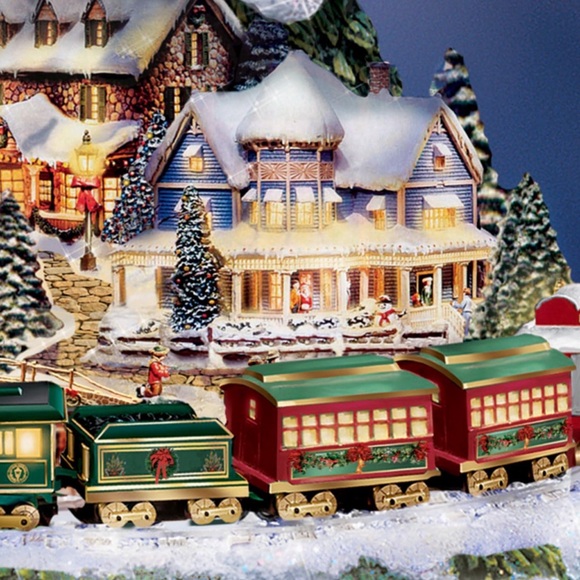 Thomas Kinkade Wonderland Express Christmas Tabletop Tree and Moving Trains - Picture 4 of 17